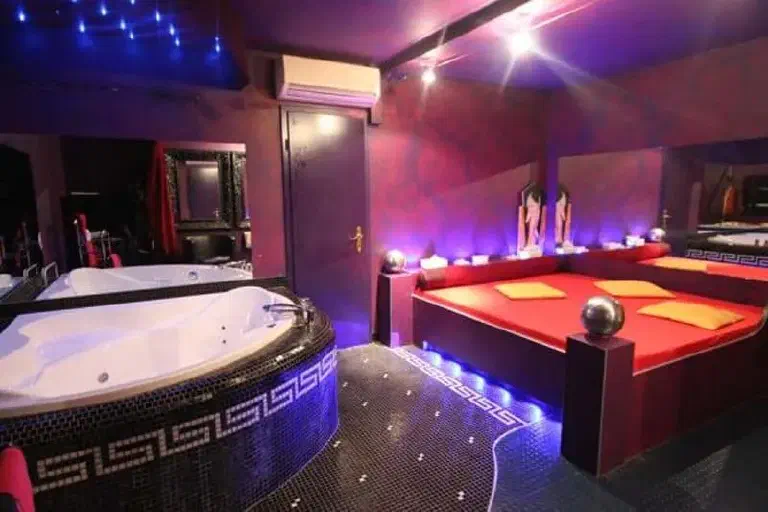 CLUB APHRODITE (Maison Close Lausanne)