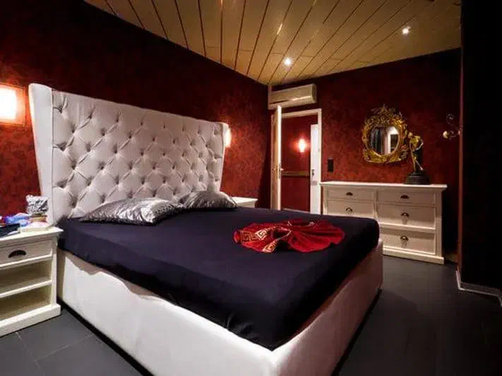 EROS WORLD (Maison Close Zurich)