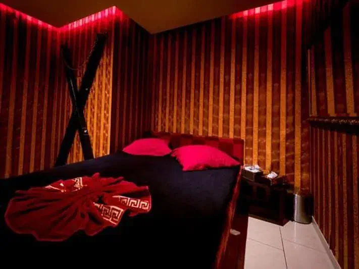EROS WORLD – Maison Close Zurich – photo 3