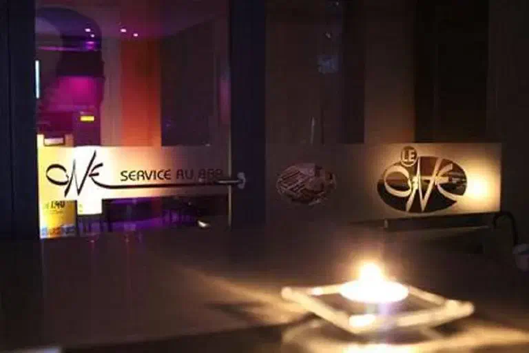 LE ONE (Maison Close Lausanne)