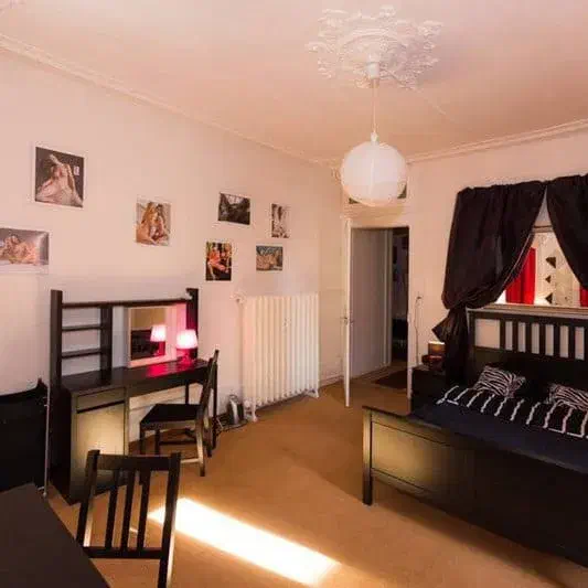 SALON TENTATION (Maison Close La Chaux-de-Fonds)